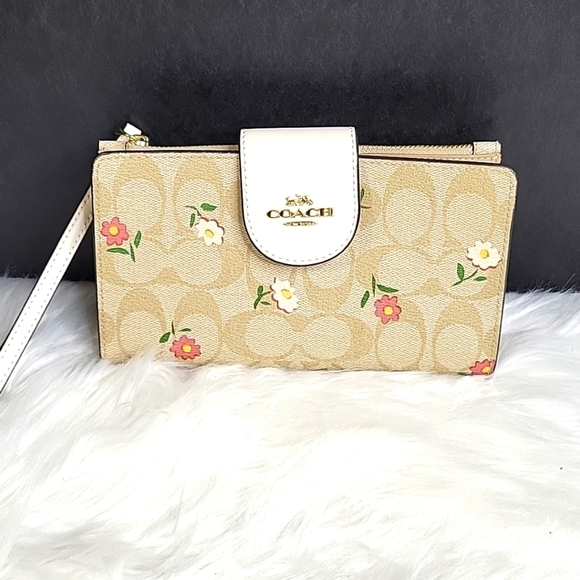 COACH Tech Wallet in Signature Canvas‎ with Nostalgic Ditsy Print - Picture 1 of 7
